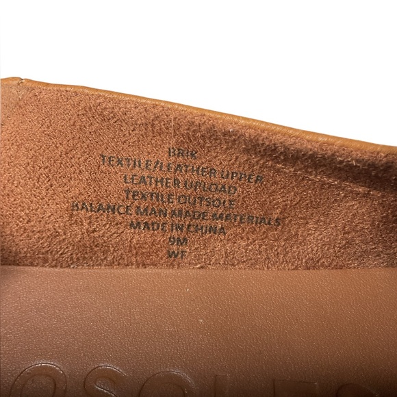 NWT AEROSOLES BRIK Women's Tan and Cream Loafers Size 8-9 - Picture 7 of 8